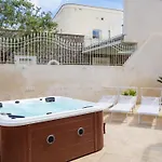 Laca - Sensational Coast View With Jacuzzi Apartment