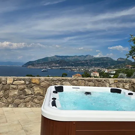 Appartamento Laca - Sensational Coast View With Jacuzzi