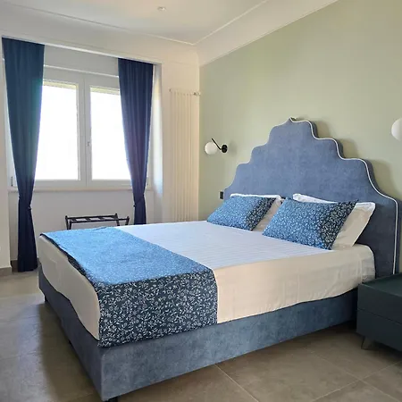 Appartamento Laca - Sensational Coast View With Jacuzzi *
