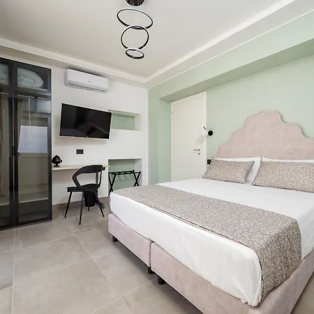 Laca - Sensational Coast View With Jacuzzi Appartement Sorrente