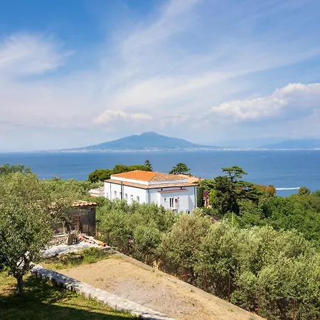Apartment Laca - Sensational Coast View With Jacuzzi Sorrento