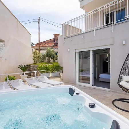 Laca - Sensational Coast View With Jacuzzi Appartement