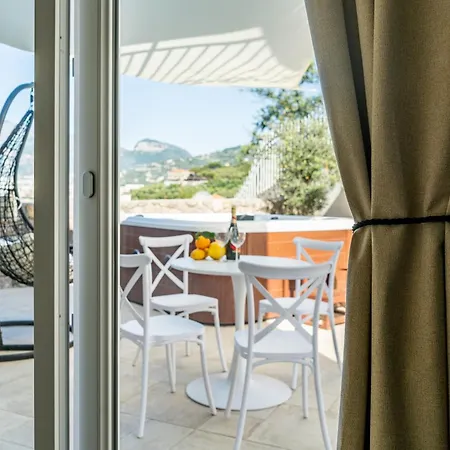 Laca - Sensational Coast View With Jacuzzi Appartement